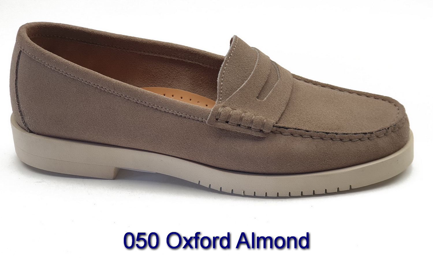 050-Oxford-Almond